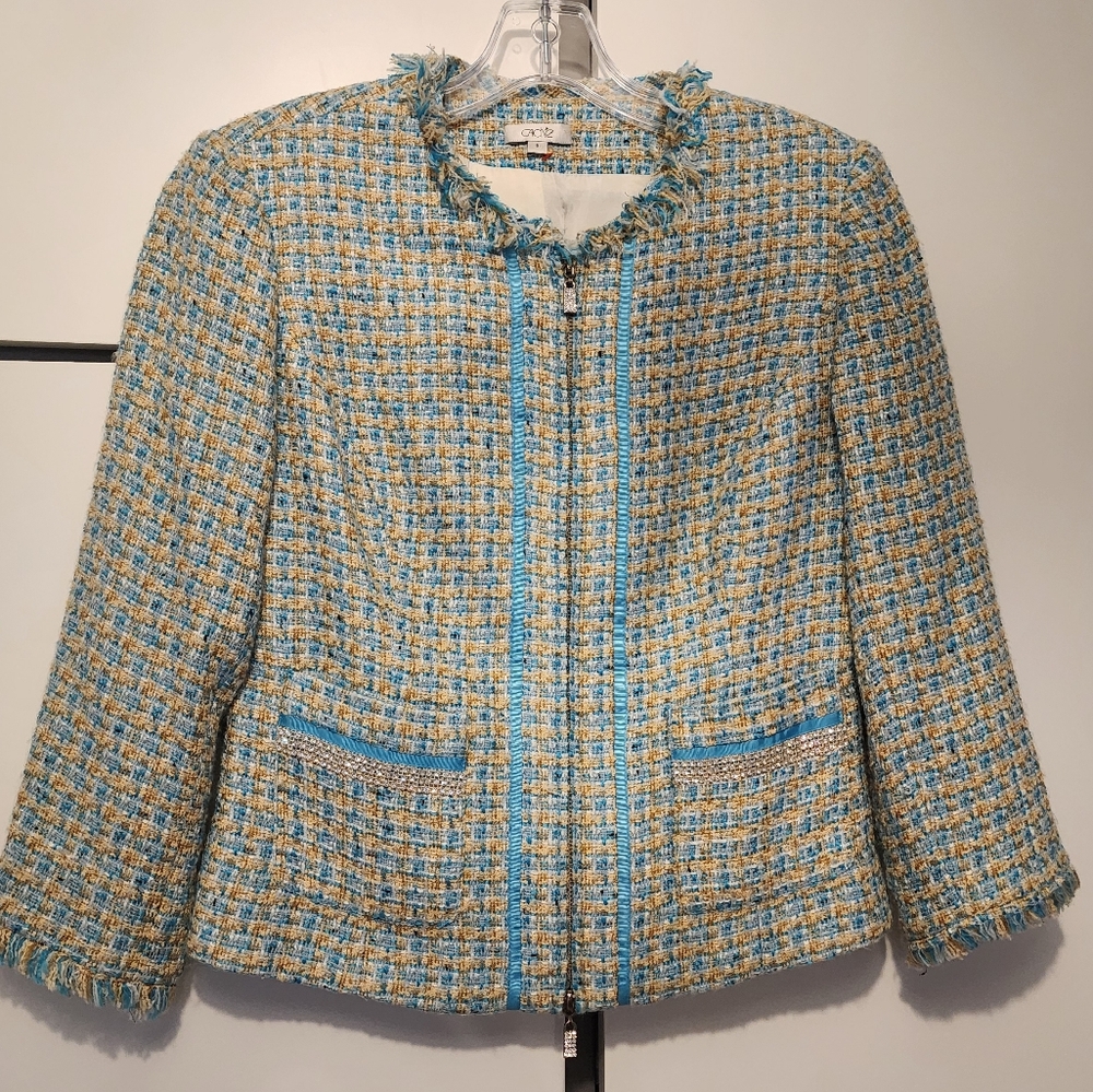 CACHE . Tweed Jacket in Blue and Cream.Great Detailin Size 6 Pit Tp Pit17"